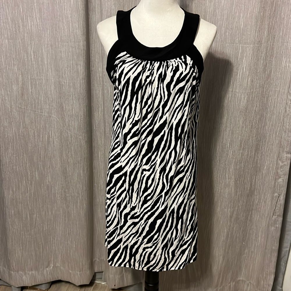 Sleeveless Zebra striped dress